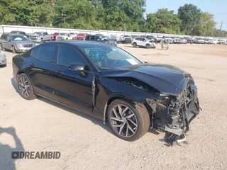 2020 Volvo S60 Momentum с VIN 7JR102FK8LG056936, выставлен на аукционе IAAI как лот 43241017 с пробегом 223 747 миль миль и . История ставок и продаж доступна на DreamBid. Изображение 1.