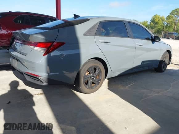 2022 Hyundai Elantra SEL с VIN KMHLM4AG2NU238836, выставлен на аукционе IAAI как лот 43228987 с пробегом 53 533 миль миль и . История ставок и продаж доступна на DreamBid. Изображение 4.