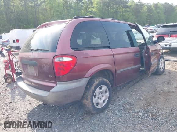 2002 Dodge Caravan SE с VIN 1B8GP25352B679162, выставлен на аукционе IAAI как лот 42031385 с пробегом 200 823 миль миль и . История ставок и продаж доступна на DreamBid. Изображение 4.