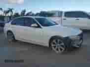 2015 BMW 3 Series 320i с VIN WBA3B1G57FNT63113, выставлен на аукционе Copart как лот 85161765 с пробегом 96 645 миль миль и Списание • Salvage title. История ставок и продаж доступна на DreamBid. Изображение 4.
