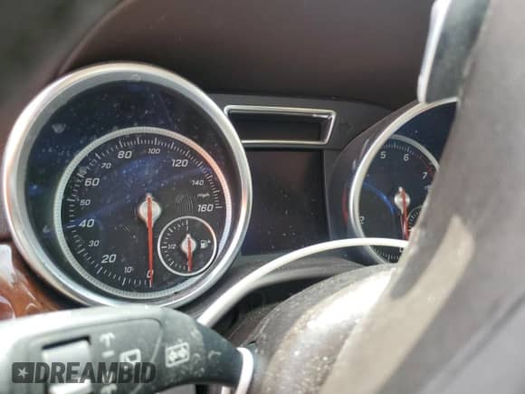2019 Mercedes-Benz GLS 450 z VIN 4JGDF6EE6KB228319, wystawiony jako Copart lot #56296915 z przebiegiem Nie podano mil oraz Szkoda całkowita • Salvage title. Historia ofert i sprzedaży dostępna na DreamBid. Obrazek 9.