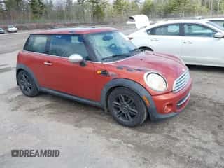 2011 MINI Hardtop with VIN WMWSU3C54BTX96143, listed as a IAAI auction lot 41854987 with 102,743 mi miles and . Bid and sale history available at DreamBid. Image 1.