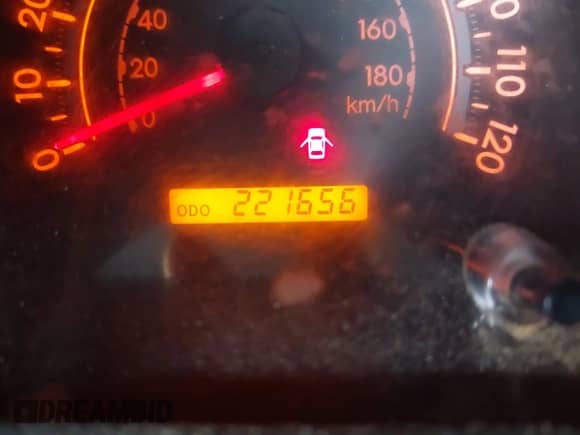 2012 Toyota Tundra z VIN 5TFRU5F10CX026554, wystawiony jako IAAI lot #43010233 z przebiegiem 221 656 mil mil oraz . Historia ofert i sprzedaży dostępna na DreamBid. Obrazek 15.