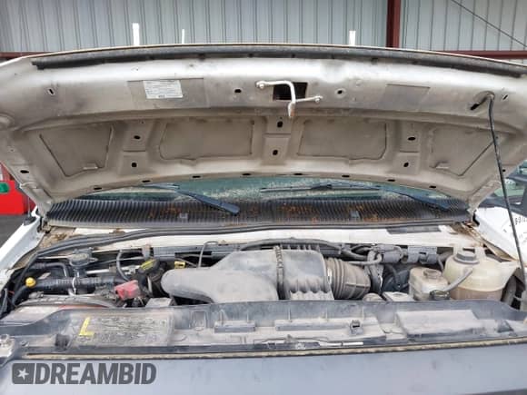 2009 Ford Econoline Cargo Commercial with VIN 1FTSE34LX9DA27499, listed as a IAAI auction lot 42441263 with 202,786 mi miles and . Bid and sale history available at DreamBid. Image 10.