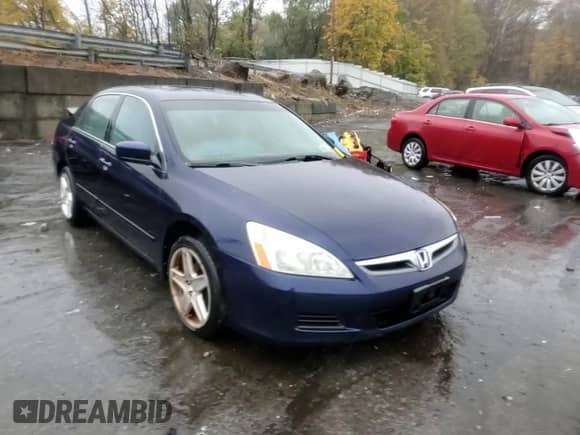 2006 Honda Accord EX-L z VIN 1HGCM56846A103955, wystawiony jako Copart lot #90331285 z przebiegiem 251 072 mil mil oraz Szkoda całkowita • Salvage title. Historia ofert i sprzedaży dostępna na DreamBid. Obrazek 13.