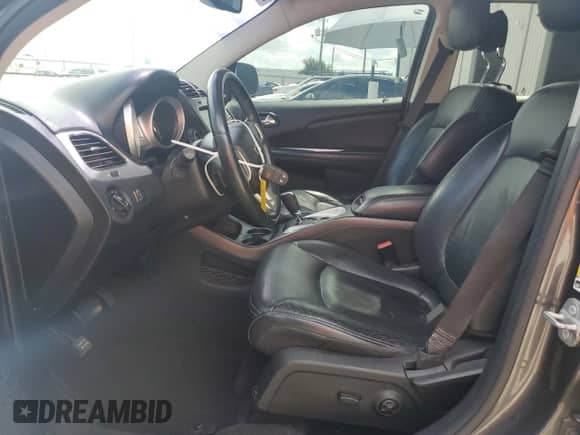 2014 Dodge Journey SXT with VIN 3C4PDCBG2ET241244, listed as a Copart auction lot 68191395 with 109,491 mi miles and Salvage title. Bid and sale history available at DreamBid. Image 7.