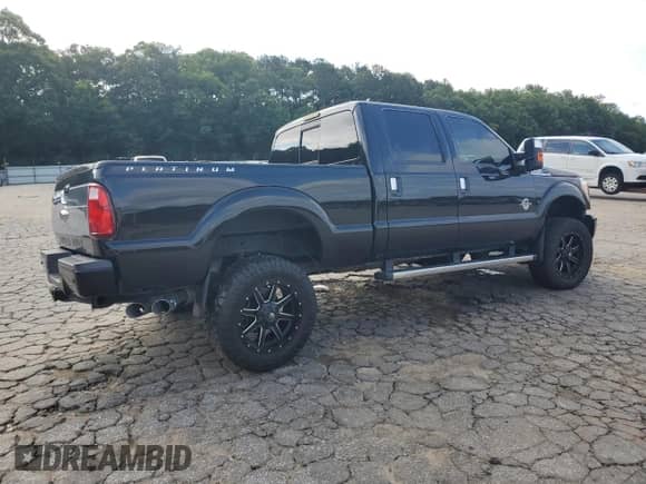 2014 Ford F-250 XL z VIN 1FT7W2BT2EEB74243, wystawiony jako Copart lot #59986865 z przebiegiem 194 574 mil mil oraz Szkoda całkowita • Salvage title. Historia ofert i sprzedaży dostępna na DreamBid. Obrazek 3.