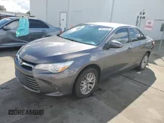 2016 Toyota Camry LE с VIN 4T4BF1FK8GR572542, выставлен на аукционе Copart как лот 82412085 с пробегом 105 331 миль миль и Списание • Salvage title. История ставок и продаж доступна на DreamBid. Изображение 1.