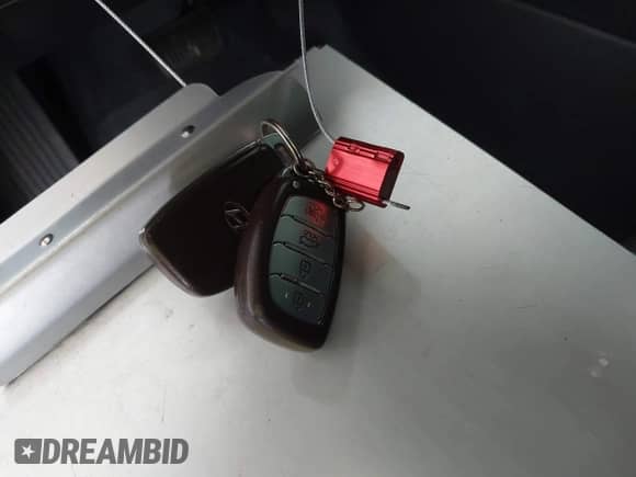 2017 Hyundai Elantra Limited with VIN 5NPD84LF1HH133155, listed as a IAAI auction lot 42401554 with 177,401 mi miles and . Bid and sale history available at DreamBid. Image 11.