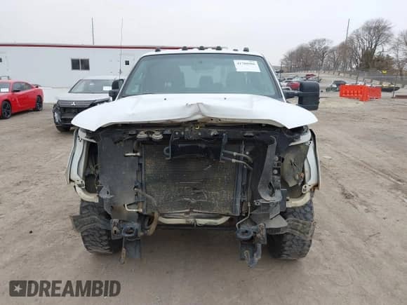 2011 Ford F-250 XL с VIN 1FT7W2B66BEA35965, выставлен на аукционе IAAI как лот 41780906 с пробегом 177 915 миль миль и . История ставок и продаж доступна на DreamBid. Изображение 12.