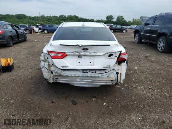 2019 Toyota Camry Hybrid LE with VIN 4T1B31HK9KU513198, listed as a Copart auction lot 64191885 with 59,693 mi miles and Salvage title. Bid and sale history available at DreamBid. Image 6.