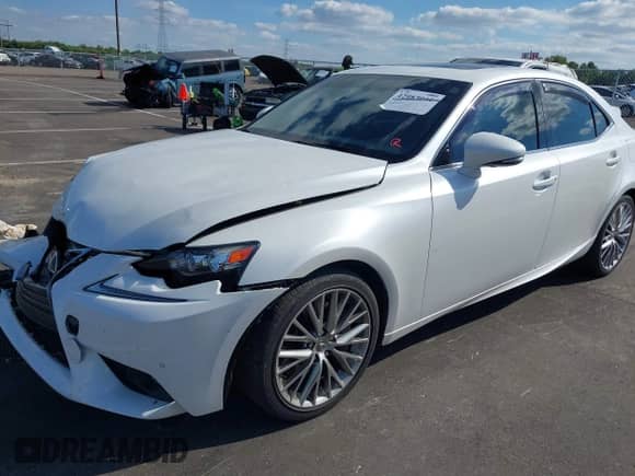 2016 Lexus IS 200t с VIN JTHBA1D26G5021664, выставлен на аукционе IAAI как лот 42983042 с пробегом 70 243 миль миль и . История ставок и продаж доступна на DreamBid. Изображение 17.