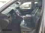 2020 Cadillac Escalade ESV Premium Luxury с VIN 1GYS4JKJ9LR283288, выставлен на аукционе Copart как лот 60517225 с пробегом 52 370 миль миль и Списание • Salvage title. История ставок и продаж доступна на DreamBid. Изображение 7.