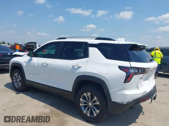 2025 Chevrolet Equinox FWD LT with VIN 3GNAXHEG7SL197489, listed as a IAAI auction lot 42921722 with 10,174 mi miles and . Bid and sale history available at DreamBid. Image 3.