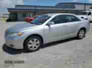 2008 Toyota Camry LE с VIN 4T4BE46K88R034123, выставлен на аукционе Copart как лот 66514645 с пробегом 128 221 миль миль и Списание • Salvage title. История ставок и продаж доступна на DreamBid. Изображение 1.