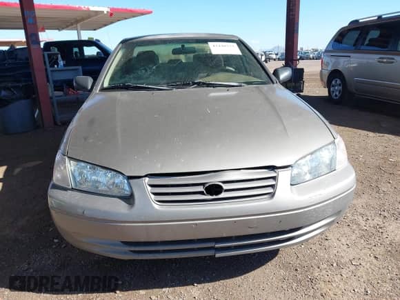 2000 Toyota Camry CE с VIN 4T1BG22K8YU665808, выставлен на аукционе IAAI как лот 43440773 с пробегом 267 048 миль миль и . История ставок и продаж доступна на DreamBid. Изображение 13.