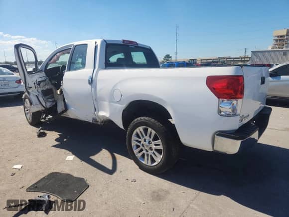 2008 Toyota Tundra с VIN 5TFRU54178X015528, выставлен на аукционе Copart как лот 86628985 с пробегом Не указан миль и Списание • Salvage title. История ставок и продаж доступна на DreamBid. Изображение 2.