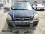 2006 Hyundai Tucson GL z VIN KM8JM12B86U415996, wystawiony jako Copart lot #69884555 z przebiegiem 187 750 mil mil oraz Czysty tytuł • Clean title. Historia ofert i sprzedaży dostępna na DreamBid. Obrazek 5.