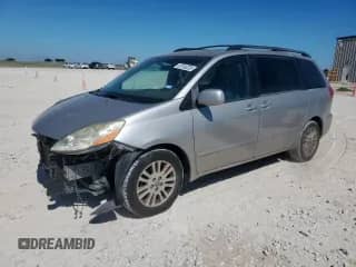2010 Toyota Sienna XLE с VIN 5TDYK4CC3AS294874, выставлен на аукционе Copart как лот 85746225 с пробегом 178 594 миль миль и Списание • Salvage title. История ставок и продаж доступна на DreamBid. Изображение 1.