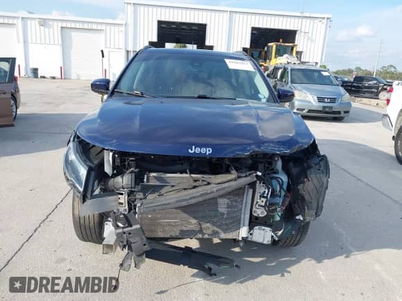 2020 Jeep Compass Latitude z VIN 3C4NJCBB1LT224727, wystawiony jako IAAI lot #41683813 z przebiegiem 36 107 mil mil oraz . Historia ofert i sprzedaży dostępna na DreamBid. Obrazek 12.