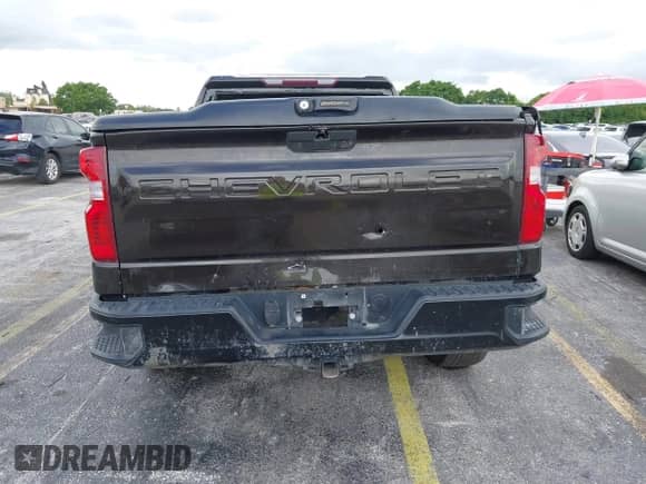 2020 Chevrolet Silverado 1500 Work Truck with VIN 1GCRWAEH8LZ234428, listed as a IAAI auction lot 40325501 with 84,978 mi miles and . Bid and sale history available at DreamBid. Image 16.