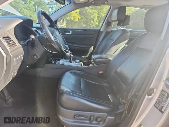 2012 Hyundai Genesis 4.6L с VIN KMHGC4DF0CU173375, выставлен на аукционе Copart как лот 70649525 с пробегом 236 261 миль миль и Списание • Salvage title. История ставок и продаж доступна на DreamBid. Изображение 7.