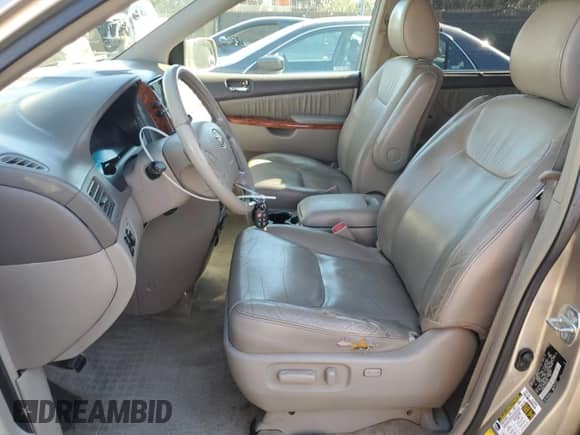 2009 Toyota Sienna XLE с VIN 5TDZK22C19S262401, выставлен на аукционе Copart как лот 82670145 с пробегом 331 151 миль миль и Чистый • Clean title. История ставок и продаж доступна на DreamBid. Изображение 7.