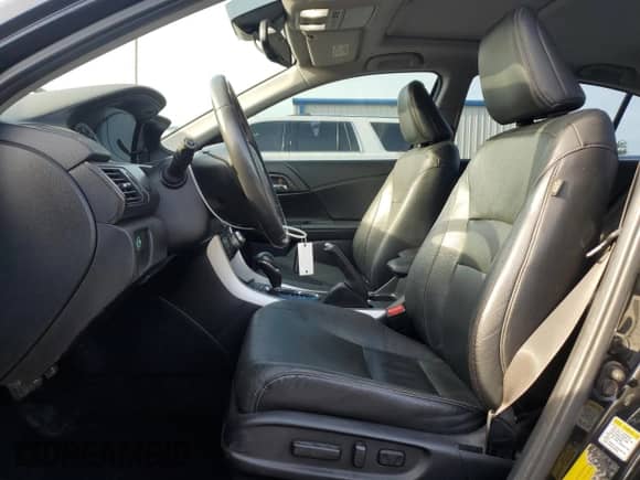 2014 Honda Accord Touring z VIN 1HGCR3F90EA029074, wystawiony jako Copart lot #64051955 z przebiegiem 120 034 mil mil oraz Szkoda całkowita • Salvage title. Historia ofert i sprzedaży dostępna na DreamBid. Obrazek 7.