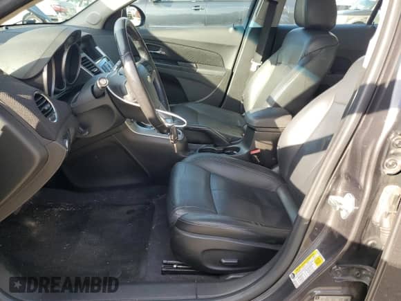 2011 Chevrolet Cruze 2LT z VIN 1G1PG5S93B7216253, wystawiony jako Copart lot #86695905 z przebiegiem 82 663 mil mil oraz Szkoda całkowita • Salvage title. Historia ofert i sprzedaży dostępna na DreamBid. Obrazek 7.