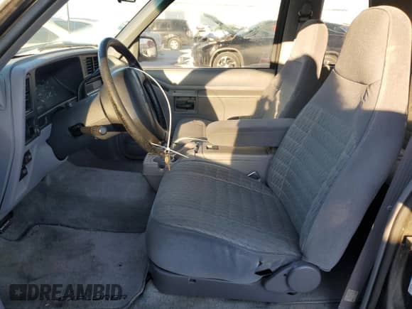 1994 Ford Explorer с VIN 1FMCU22X6RUE44203, выставлен на аукционе Copart как лот 73151164 с пробегом 130 777 миль миль и Чистый • Clean title. История ставок и продаж доступна на DreamBid. Изображение 7.