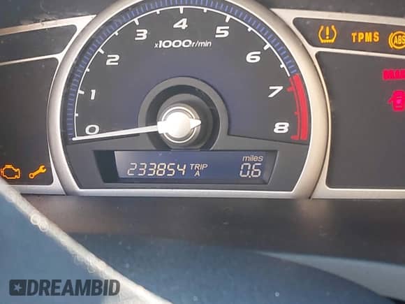 2009 Honda Civic с VIN 1HGFA15369L011792, выставлен на аукционе IAAI как лот 43600979 с пробегом 233 854 миль миль и . История ставок и продаж доступна на DreamBid. Изображение 7.
