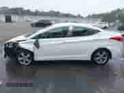 2013 Hyundai Elantra GLS с VIN 5NPDH4AE1DH271430, выставлен на аукционе IAAI как лот 42472713 с пробегом 192 994 миль миль и . История ставок и продаж доступна на DreamBid. Изображение 14.