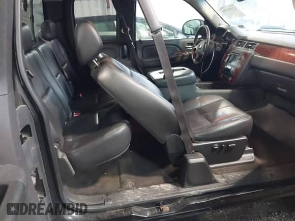 2009 Chevrolet Silverado 1500 LTZ with VIN 1GCEK39J29Z297231, listed as a IAAI auction lot 43394546 with 211,593 mi miles and . Bid and sale history available at DreamBid. Image 8.