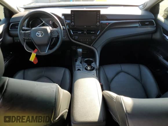 2022 Toyota Camry XSE with VIN 4T1K61AKXNU024525, listed as a Copart auction lot 87244905 with 29,563 mi miles and Salvage title. Bid and sale history available at DreamBid. Image 8.