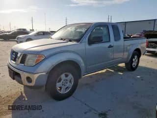 2005 Nissan Frontier SE с VIN 1N6AD06U05C463651, выставлен на аукционе Copart как лот 57675875 с пробегом 141 249 миль миль и Чистый • Clean title. История ставок и продаж доступна на DreamBid. Изображение 1.
