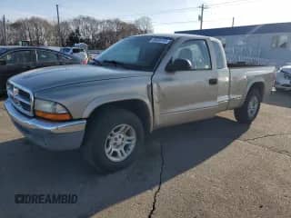 2004 Dodge Dakota SLT with VIN 1D7GL42K04S695477, listed as a Copart auction lot 48689155 with 55,485 mi miles and Salvage title. Bid and sale history available at DreamBid. Image 1.