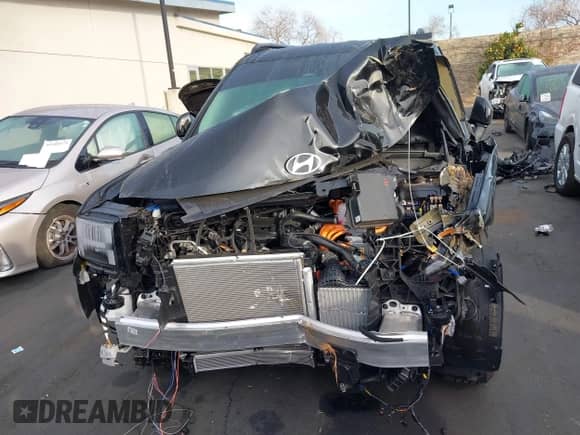 2025 Hyundai Santa Fe SEL с VIN 5NMP24G14SH026862, выставлен на аукционе IAAI как лот 41198734 с пробегом 1 444 миль миль и . История ставок и продаж доступна на DreamBid. Изображение 13.