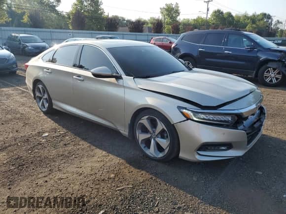 2019 Honda Accord Touring with VIN 1HGCV2F94KA004356, listed as a Copart auction lot 68902585 with 62,623 mi miles and Salvage title. Bid and sale history available at DreamBid. Image 4.