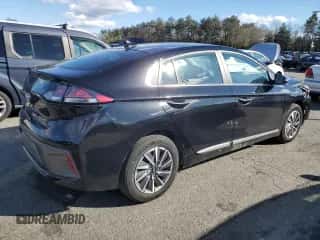 2021 Hyundai Ioniq Limited с VIN KMHC85LJ8MU082092, выставлен на аукционе Copart как лот 44924404 с пробегом 46 913 миль миль и . История ставок и продаж доступна на DreamBid. Изображение 3.