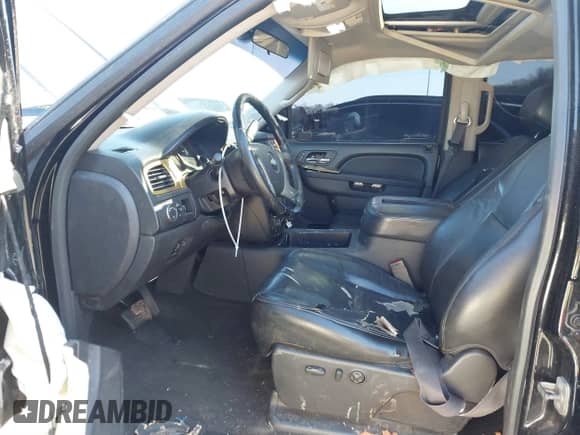 2012 Chevrolet Silverado 1500 LTZ with VIN 3GCPCTE0XCG187988, listed as a IAAI auction lot 41315163 with 218,700 mi miles and . Bid and sale history available at DreamBid. Image 5.