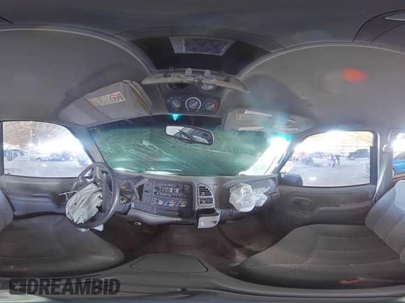 1997 Chevrolet Suburban z VIN 3GNEC16RXVG178307, wystawiony jako Copart lot #48878935 z przebiegiem 179 717 mil mil oraz Szkoda całkowita • Salvage title. Historia ofert i sprzedaży dostępna na DreamBid. Obrazek 14.