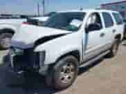2009 Chevrolet Tahoe LS с VIN 1GNFC13C99R206852, выставлен на аукционе IAAI как лот 43133456 с пробегом 171 316 миль миль и . История ставок и продаж доступна на DreamBid. Изображение 2.