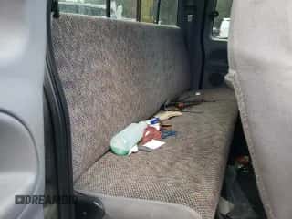 1998 Dodge 3500 с VIN 1B7MC33D3WJ140586, выставлен на аукционе Copart как лот 82526774 с пробегом Не указан миль и Списание • Salvage title. История ставок и продаж доступна на DreamBid. Изображение 6.
