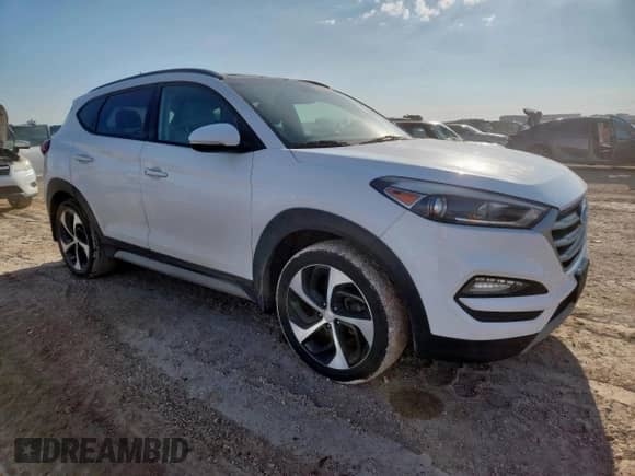 2017 Hyundai Tucson Eco z VIN KM8J3CA27HU566508, wystawiony jako Copart lot #60664945 z przebiegiem 78 016 mil mil oraz Czysty tytuł • Clean title. Historia ofert i sprzedaży dostępna na DreamBid. Obrazek 4.