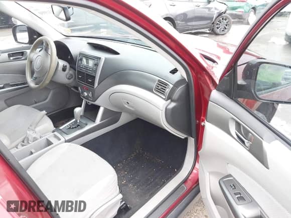 2012 Subaru Forester XT Premium z VIN JF2SHGAC2CH468578, wystawiony jako IAAI lot #41315950 z przebiegiem 213 860 mil mil oraz . Historia ofert i sprzedaży dostępna na DreamBid. Obrazek 5.