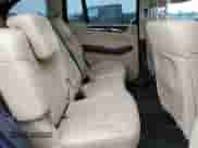 2019 Mercedes-Benz GLS 450 z VIN 4JGDF6EE1KB233489, wystawiony jako Copart lot #81835345 z przebiegiem 187 801 mil mil oraz Szkoda całkowita • Salvage title. Historia ofert i sprzedaży dostępna na DreamBid. Obrazek 11.