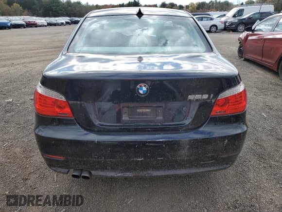 2009 BMW 5 Series 528i z VIN WBANU53509C120307, wystawiony jako Copart lot #90061365 z przebiegiem 138 810 mil mil oraz Czysty tytuł • Clean title. Historia ofert i sprzedaży dostępna na DreamBid. Obrazek 6.