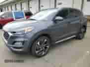 2019 Hyundai Tucson Night Edition с VIN KM8J33AL3KU888367, выставлен на аукционе Copart как лот 57259895 с пробегом 106 561 миль миль и Списание • Salvage title. История ставок и продаж доступна на DreamBid. Изображение 1.
