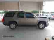 2014 Chevrolet Tahoe LT с VIN 1GNSCBE09ER193327, выставлен на аукционе IAAI как лот 43187109 с пробегом 168 647 миль миль и . История ставок и продаж доступна на DreamBid. Изображение 13.