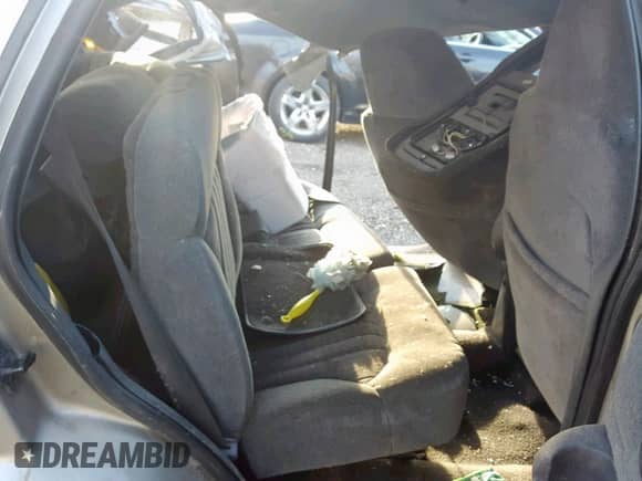 2002 Chevrolet Blazer LS z VIN 1GNDT13WX2K135046, wystawiony jako Copart lot #26860929 z przebiegiem Nie podano mil oraz Szkoda całkowita • Salvage title. Historia ofert i sprzedaży dostępna na DreamBid. Obrazek 6.